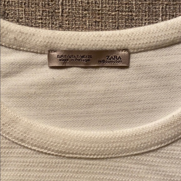 Zara White Flutter Sleeve Top - Picture 2 of 2